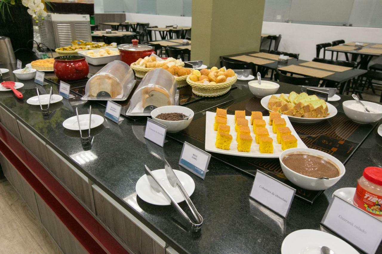 Отель Slim Cuiaba Aeroporto Экстерьер фото