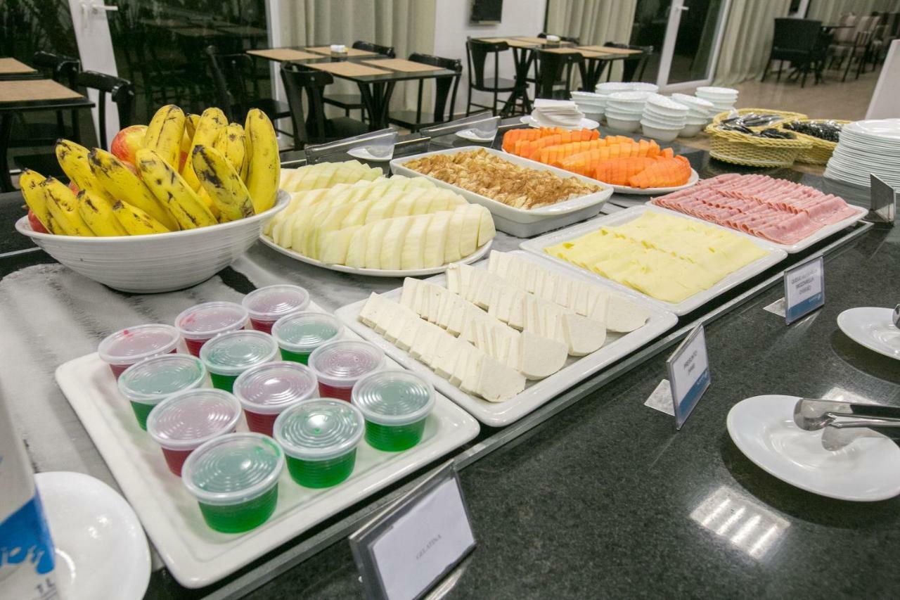 Отель Slim Cuiaba Aeroporto Экстерьер фото